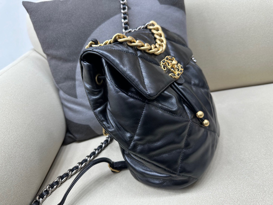 CHANEL 19 BACKPACK