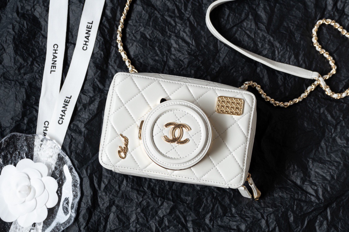 Chanel CAMERA BAG