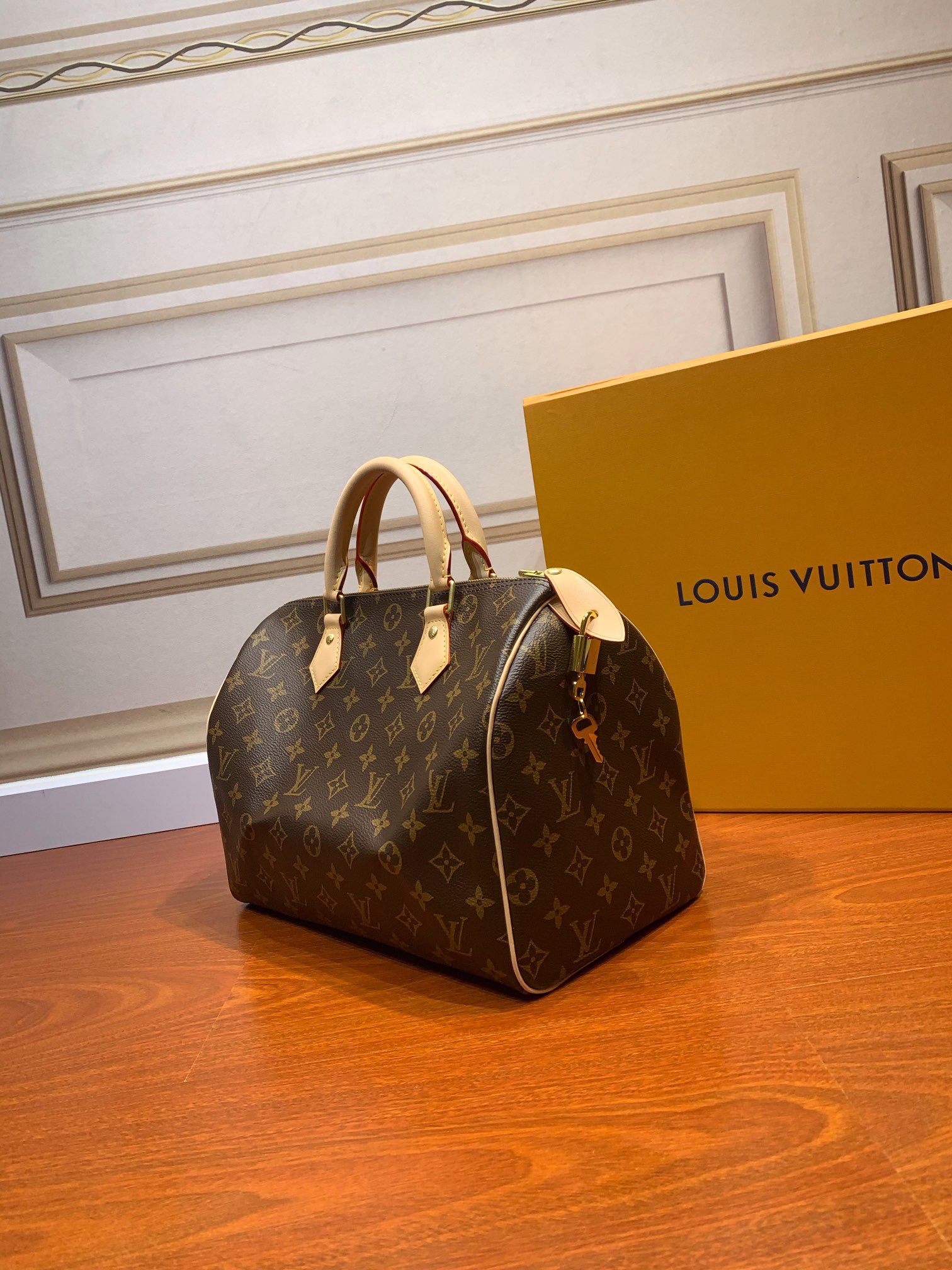 LOUIS VUITTON Speedy Bandouliere 30 Bag M46980