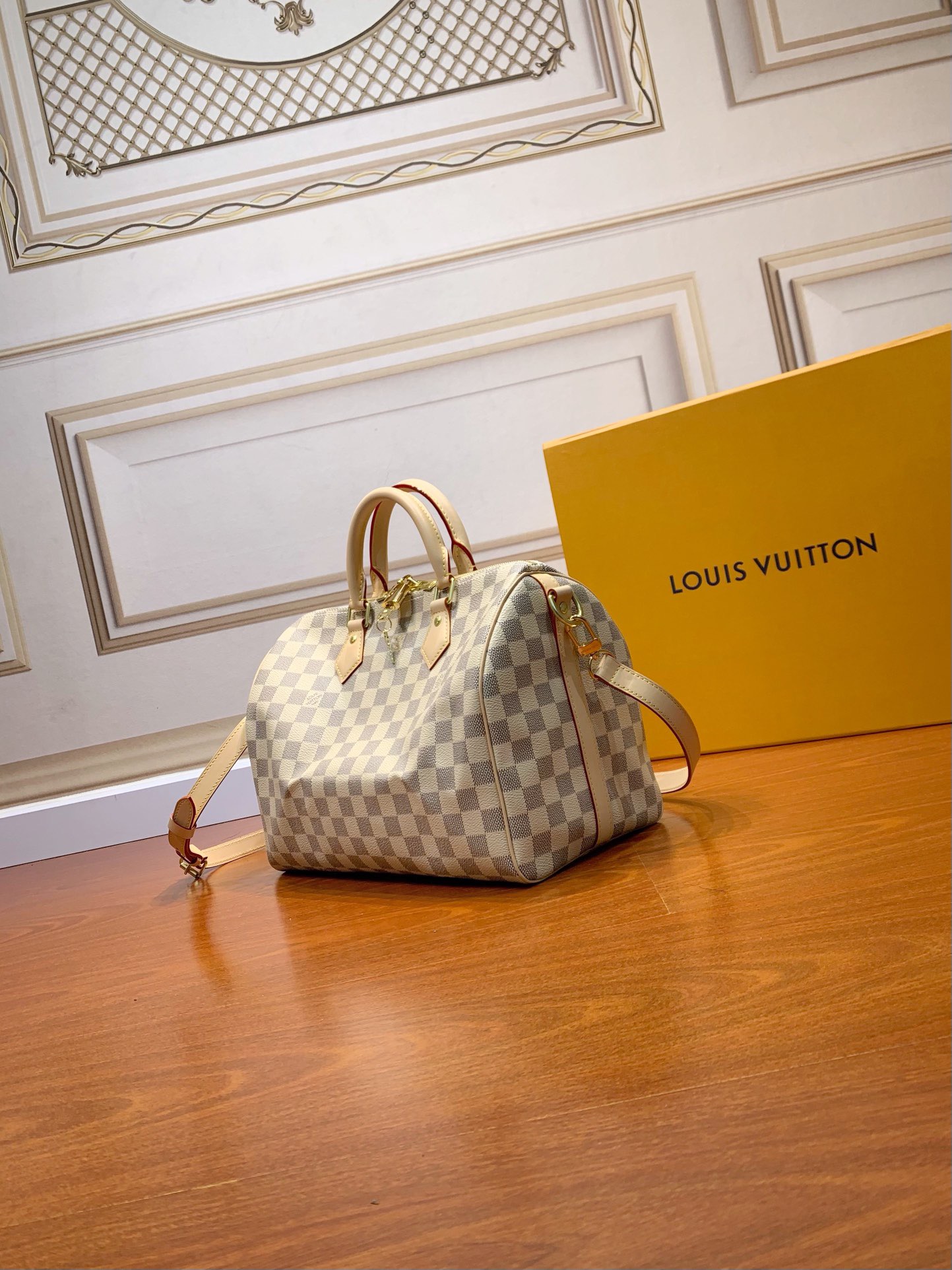 LOUIS VUITTON Speedy Bandouliere 30 Bag N40592