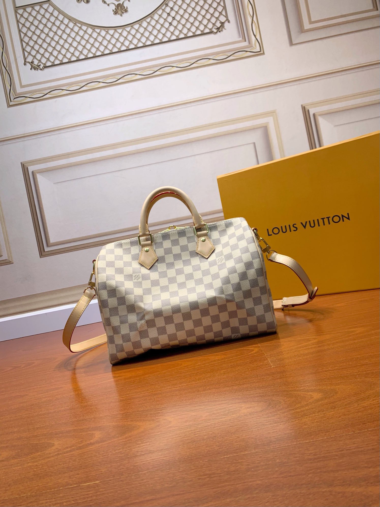 LOUIS VUITTON Speedy Bandouliere 30 Bag N40592