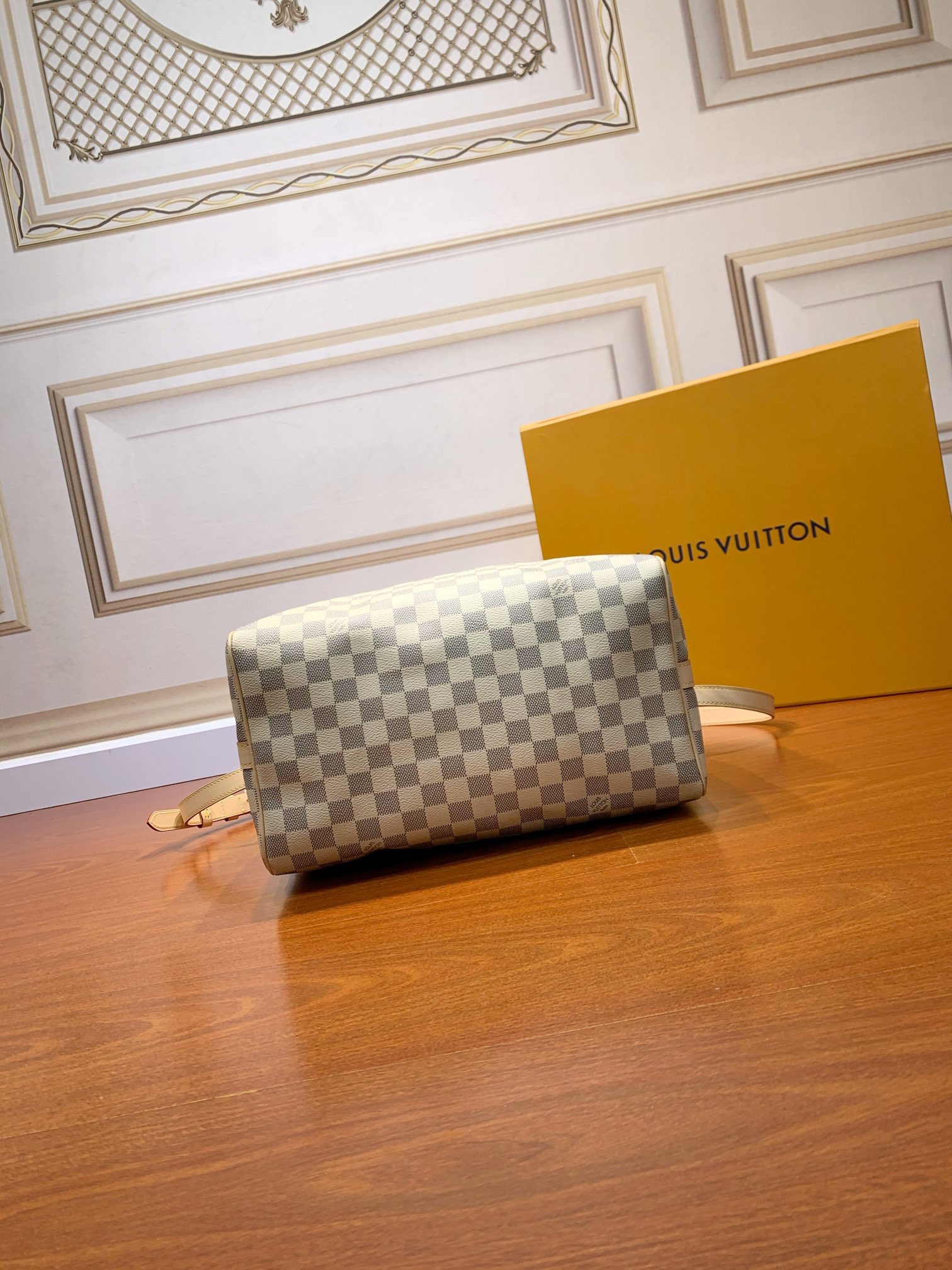 LOUIS VUITTON Speedy Bandouliere 30 Bag N40592