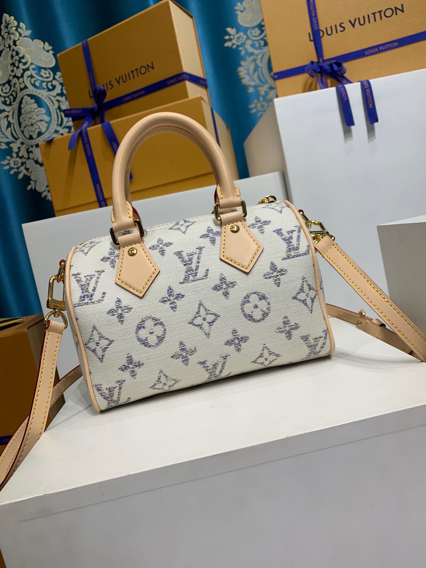 LOUIS VUITTON Speedy Bandouliere 20 Bag M24709