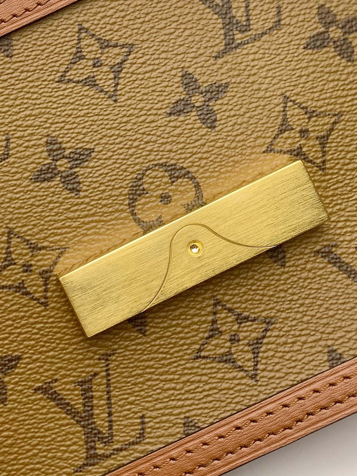 LOUIS VUITTON Mini Dauphine M45959